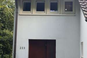 Großzügige Doppelhaushälfte mit Split-Level-Architektukr und Garten – Katernberger str 223, 42113 Uellendahl-Katernberg, Wuppertal – Vorschaubild 4
