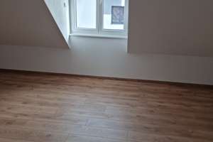 Schönes 5-Zimmer-Reihenhaus mit gehobener Innenausstattung und EBK in Steinfeld – Alter Bahnhof Schaidt 2E 5, 76889 Steinfeld – Vorschaubild 11