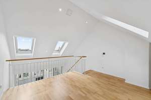 Außergewöhnliche Wohnung mit Galerie – Die vollständige Adresse der Immobilie erhältst du vom Anbieter., 81377 Am Waldfriedhof, München – Vorschaubild 5