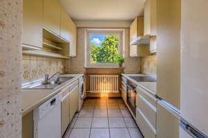 Gut geschnittene, renovierungsbedürftige 3 Zimmer Wohnung
 mit Süd-Loggia- sofort bezugsfrei- – Die vollständige Adresse der Immobilie erhältst du vom Anbieter., 80686 Friedenheim, München – Vorschaubild 8