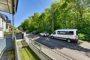 +++ direkt am Waldrand - 12 m² Süd-Balkon - Erdgeschoss - 2,70 Raumhöhe - 2-FH mit Eigentümer +++ – Am Stadtpark 26, 70435 Zuffenhausen-Am Stadtpark, Stuttgart – Vorschaubild 3