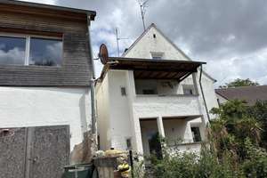 Ein-/Zweifamilienhaus mit viel Platz

 – Die vollständige Adresse der Immobilie erhältst du vom Anbieter., 91719 Heidenheim – Vorschaubild 7