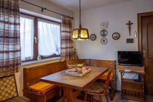 Einseitig angebautes Einfamilienhaus mit Garage in guter Lage von Bruckmühl! – Rosenheim (Kreis) – Vorschaubild 12