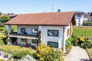 Freiraum und Vielfalt: Einfamilienhaus mit Einliegerwohnung und Garten – Die vollständige Adresse der Immobilie erhältst du vom Anbieter., 93413 Cham – Vorschaubild 6