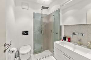 Property thumbnail 16