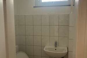 Schöne drei Zimmer Wohnung in gepflegtem Umfeld in Köln-Weidenpesch – Fehrbellinstrasse 6, 50737 Weidenpesch, Köln – Vorschaubild 9