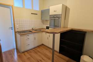Helle 1-Zimmer Wohnung im 2. OG in Berlin-Weißensee – Heinersdorfer Straße 7, 13086 Weißensee, Berlin – Vorschaubild 4