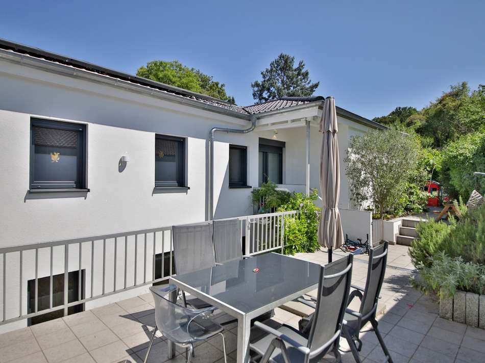 Großer Terrassenbereich