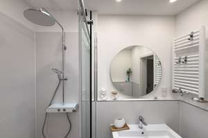 Property thumbnail 11