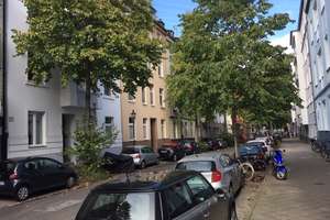 Zwei Wohnungen, 35 qm plus 53 qm, verbindbar, Dachgarten, Bilk, Provisionsfrei