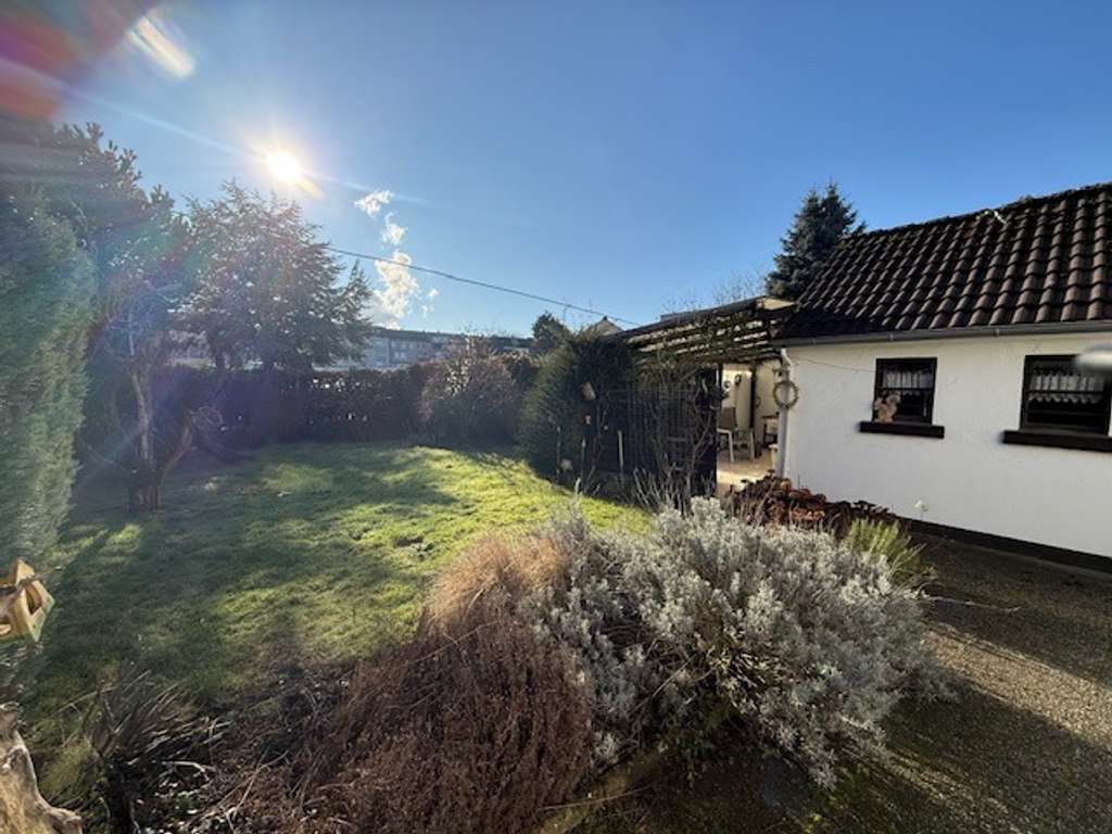 Immobilie in Datteln - Klasse Fachwerkhaus mit schönem Grundstück in der Innenstadt!!! - Bild 2