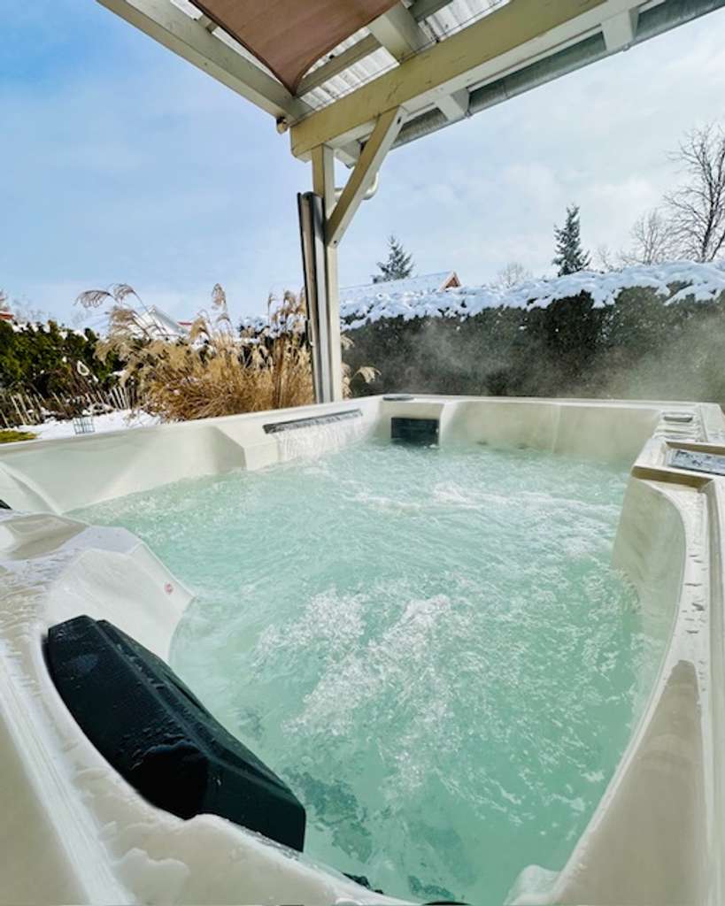 Immobilie in Leiblfing - Großzügiges Einfamilienhaus mit Gewerbeoption, und Whirlpool - Bild 1