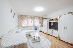 AIGNER - Freie 3-Zimmer-Wohnen mit Balkon in Top-Lage in der Maxvorstadt – Die vollständige Adresse der Immobilie erhältst du vom Anbieter., 80798 Josephsplatz, München – Vorschaubild 4