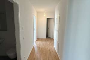 Erstbezug charmante 3-Zimmer Wohnung – Friedhofstraße 2, 70191 Am Pragfriedhof, Stuttgart – Vorschaubild 2