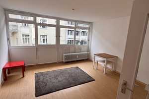 1-Zimmer-Wohnung mit Einbauküche im Herzen Schwabings Münchner Freiheit  – Marschallstraße 8, 80802 München – Vorschaubild 8