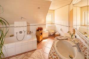 Freistehendes Einfamilienhaus mit Sauna, Pool & Garten in Dieburg – Die vollständige Adresse der Immobilie erhältst du vom Anbieter., 64807 Dieburg – Vorschaubild 20
