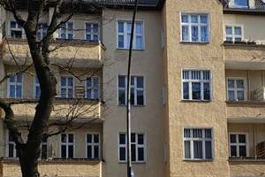 S. Video, charmante 2-Zi-Altbauwohnung mit Balkon in Südlage, Großbeerenstr. 35, Gas-EHZ