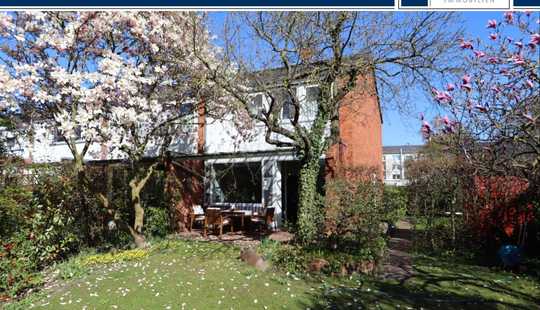 Bild von Reihenendhaus mit großem Garten in bevorzugter Lage