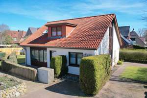 Ferienhaus mit 2 Ferienwohnungen - Mitten in Wyk auf Föhr – Die vollständige Adresse der Immobilie erhältst du vom Anbieter., 25938 Wyk auf Föhr – Vorschaubild 1