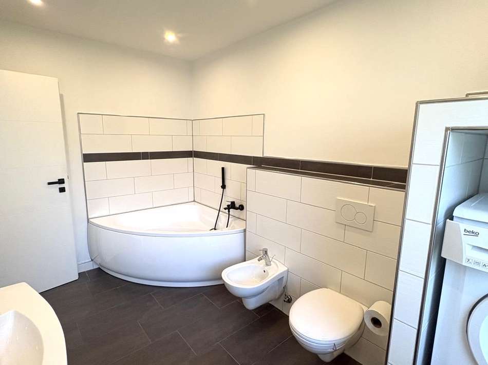 Badezimmer 1