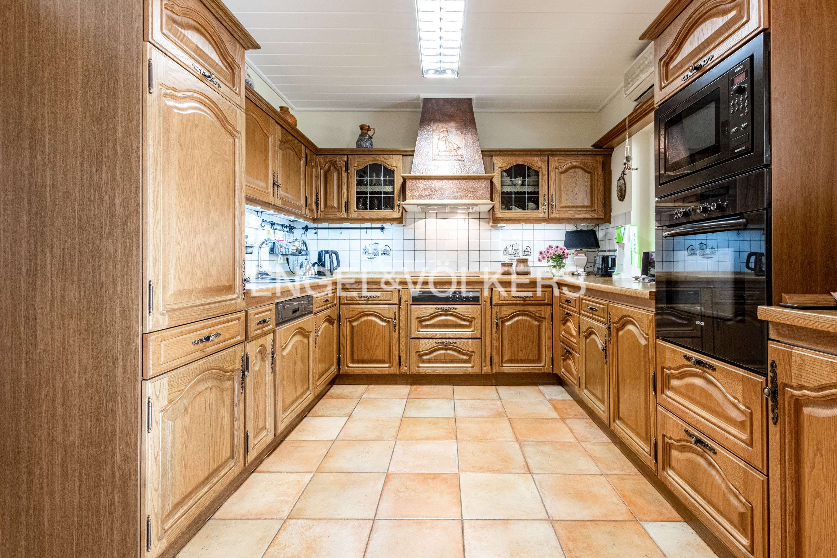 Immobilie in Rhauderfehn - Gepflegtes 3-Parteienhaus zur vielseitigen Nutzung in bevorzugter Lage! - Bild 5