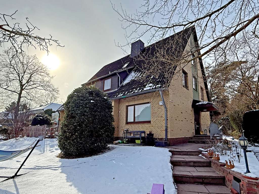 Immobilie in Hamburg - Vielseitig nutzbares Ein- oder Mehrfamilienhaus zum Kauf in Neugraben-Fischbek - Wentzel Dr. - Bild 4