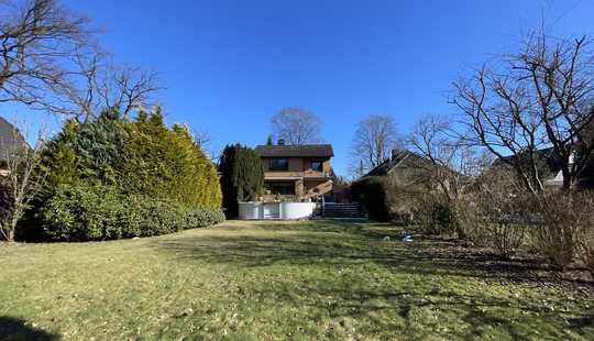 Bild von Charmantes Einfamilienhaus mit 985 m² Grundstück und Erweiterungsmöglichkeit für *ein weiteres Haus*