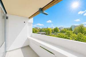 Walk like an Egyptian: Komplett neu renovierte 1 Zi.-Whg. mit Balkon, 4. Obergeschoss, Pharao-Haus – Die vollständige Adresse der Immobilie erhältst du vom Anbieter., 81925 Oberföhring, München – Vorschaubild 2