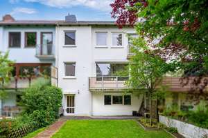 Bremen - Schwachhausen / Gepflegtes und familienfreundliches Reihenhaus in sehr beliebter Lage – Die vollständige Adresse der Immobilie erhältst du vom Anbieter., 28213 Riensberg, Bremen – Vorschaubild 2