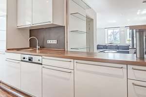Möbliert - Schmuckstück in Möhringen, offene und große 2 Zimmer Wohnung mit 2 Bäder und Stellplatz b – Die vollständige Adresse der Immobilie erhältst du vom Anbieter., 70567 Möhringen-Mitte, Stuttgart – Vorschaubild 4