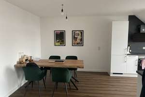 Bad Homburg - DG-Whg. mit Balkon, neuer Einbauküche  + Tiefgaragenplatz – Die vollständige Adresse der Immobilie erhältst du vom Anbieter., 61352 Bad Homburg vor der Höhe – Vorschaubild 2