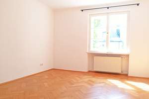 Wohnen in München-Bogenhausen – Doppelhaushälfte mit Hobbyraum, Au-pair-Bereich und Einzelstellplatz – 81769 Altbogenhausen, München – Vorschaubild 16