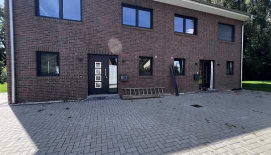 Bild von Exklusive Doppelhaushälfte - Energiesparend, familienfreundlich und elegant