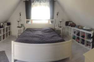 Ohne Makler*Sanierte 4/5-Zimmer-Doppelhaushälfte zzgl. Keller zum Kauf in Biesdorf (Marzahn) – Die vollständige Adresse der Immobilie erhältst du vom Anbieter., 12683 Biesdorf, Berlin – Vorschaubild 8