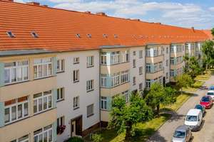 Bezugsfertige 3-Raum-Wohnung mit Laminat