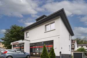 Schönes Wohnhaus mit Ladenfläche in zentraler Lage – Brunhildestraße 20, 61389 Schmitten – Vorschaubild 3