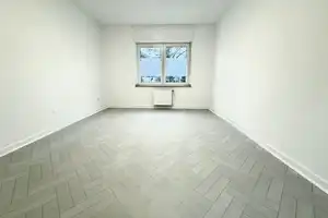 Modernisiertes 7-Zimmer-Haus in Rommerskirchen mit Garten und Garage – Neuss (Rhein-Kreis) – Vorschaubild 3