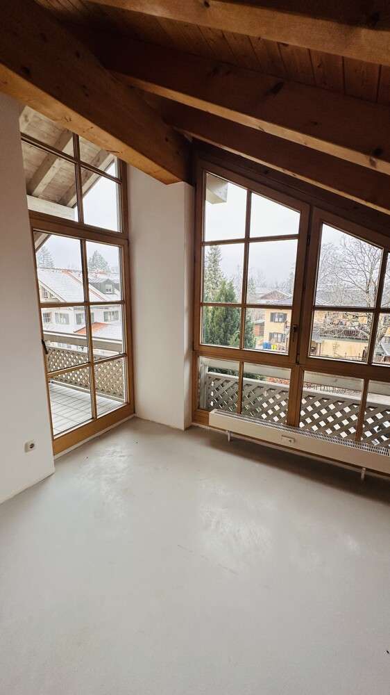 Immobilie in Aschau im Chiemgau - Großzügige 3-Zimmer-Maisonettewohnung mit herrlichem Berg- und Schlossblick - Bild 8