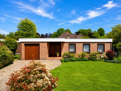 Schöner Bungalow mit Wintergarten und Baugrundstück in ruhiger Wohnlage im Inselviertel