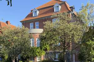 Exklusives Wohnen in Düsternbrook mit zwei großzügigen Balkonen