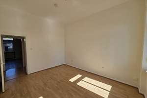 2-Zimmer Wohnung in MA-Schwetzingerstadt, komplett neues Bad, sehr hochwertige, fast neue Küche – Die vollständige Adresse der Immobilie erhältst du vom Anbieter., 68165 Schwetzingerstadt/Oststadt, Mannheim – Vorschaubild 4