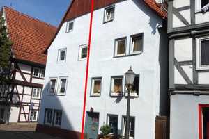 Versteigerung DHH + angrenzende Garage in Bad Wildungen zu 70% VKW. PROVISIONSFREI ! – Waldeck-Frankenberg (Kreis) – Vorschaubild 2