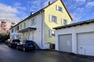 73207 Plochingen: Kleines Häuschen in Halbhöhenlage mit schönem Garten und Garage. – Die vollständige Adresse der Immobilie erhältst du vom Anbieter., 73207 Plochingen – Vorschaubild 1