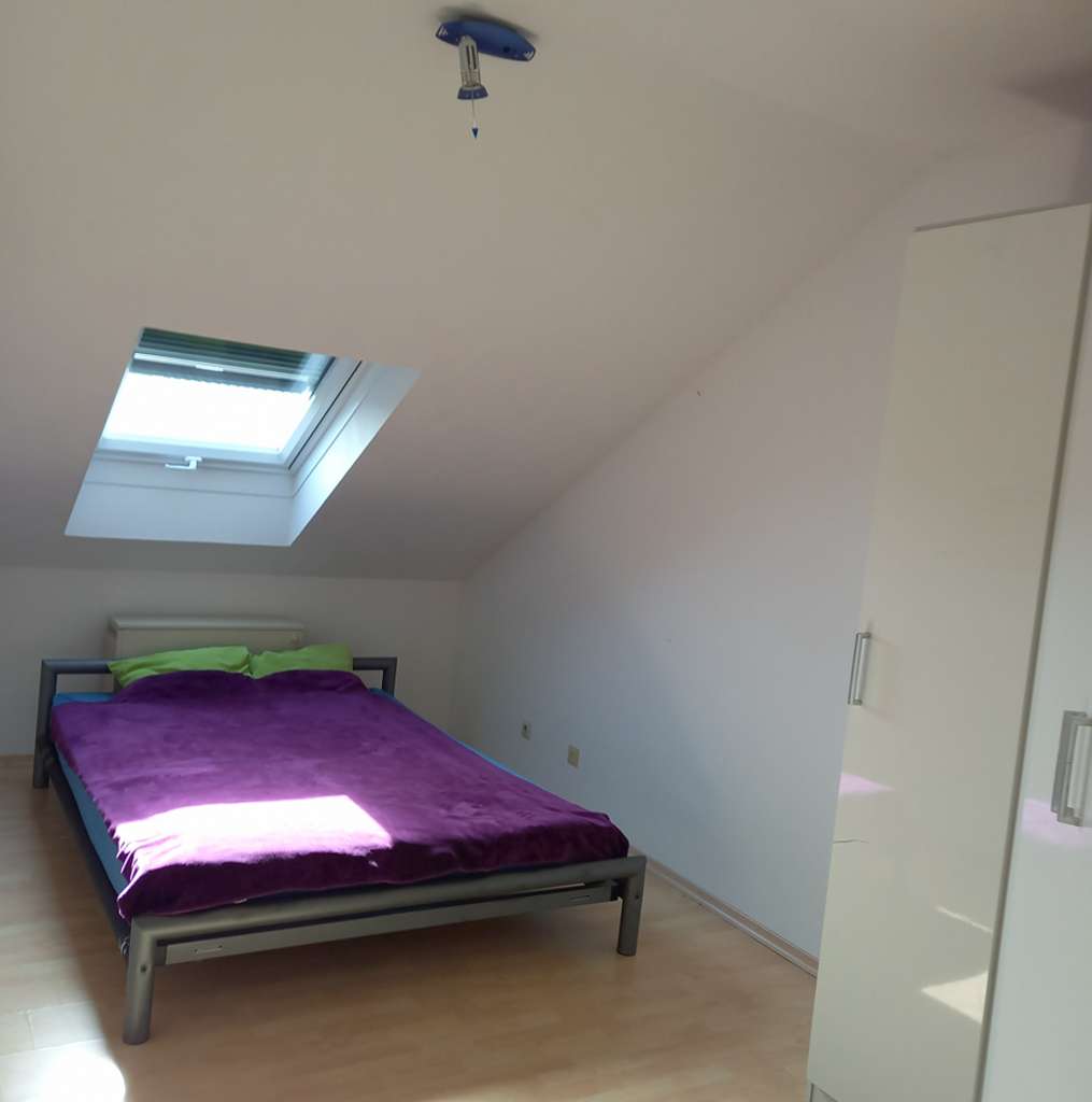 Immobilie in Bietigheim - Helle 3-Zimmer Dachgeschosswohnung in Bietigheim - Bild 2