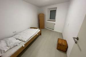 Sofort verfügbar: Leerstehendes Dreifamilienhaus mit Garten in Ludwigsburg – talstrasse 25, 71634 Mitte, Ludwigsburg – Vorschaubild 6