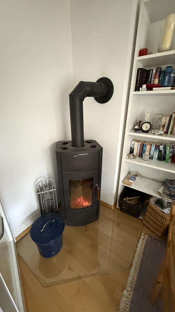 Immobilie in St. Georgen im Schwarzwald - Modernisiertes 1-3-Familien-Reihenhaus in ruhiger Lage in St. Georgen - Bild 2