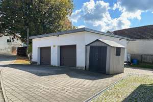 Gelegenheit: 2 Häuser m. ehem. Gastwirtschaft bzw. Büro od. Laden, ca. 300 m2, PV-Anlage + 3 Garagen – Die vollständige Adresse der Immobilie erhältst du vom Anbieter., 94265 Patersdorf – Vorschaubild 22
