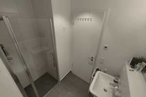 1-Zimmer-Appartement NUR für Studenten – Freisinger Landstraße 19, 80939 München – Vorschaubild 2
