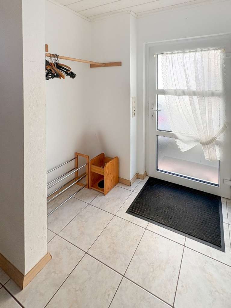 Immobilie in Kreimbach-Kaulbach - Attraktives Einfamilienhaus mit Einliegerwohnung & Garten – top gepflegt, sofort einziehen! - Bild 3