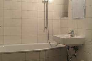 Sofortbezug in eine frisch renovierte Wohnung! Familien willkommen! – Jessener Str. 29, 1257 Leuben (Stadtteil), Dresden – Vorschaubild 3